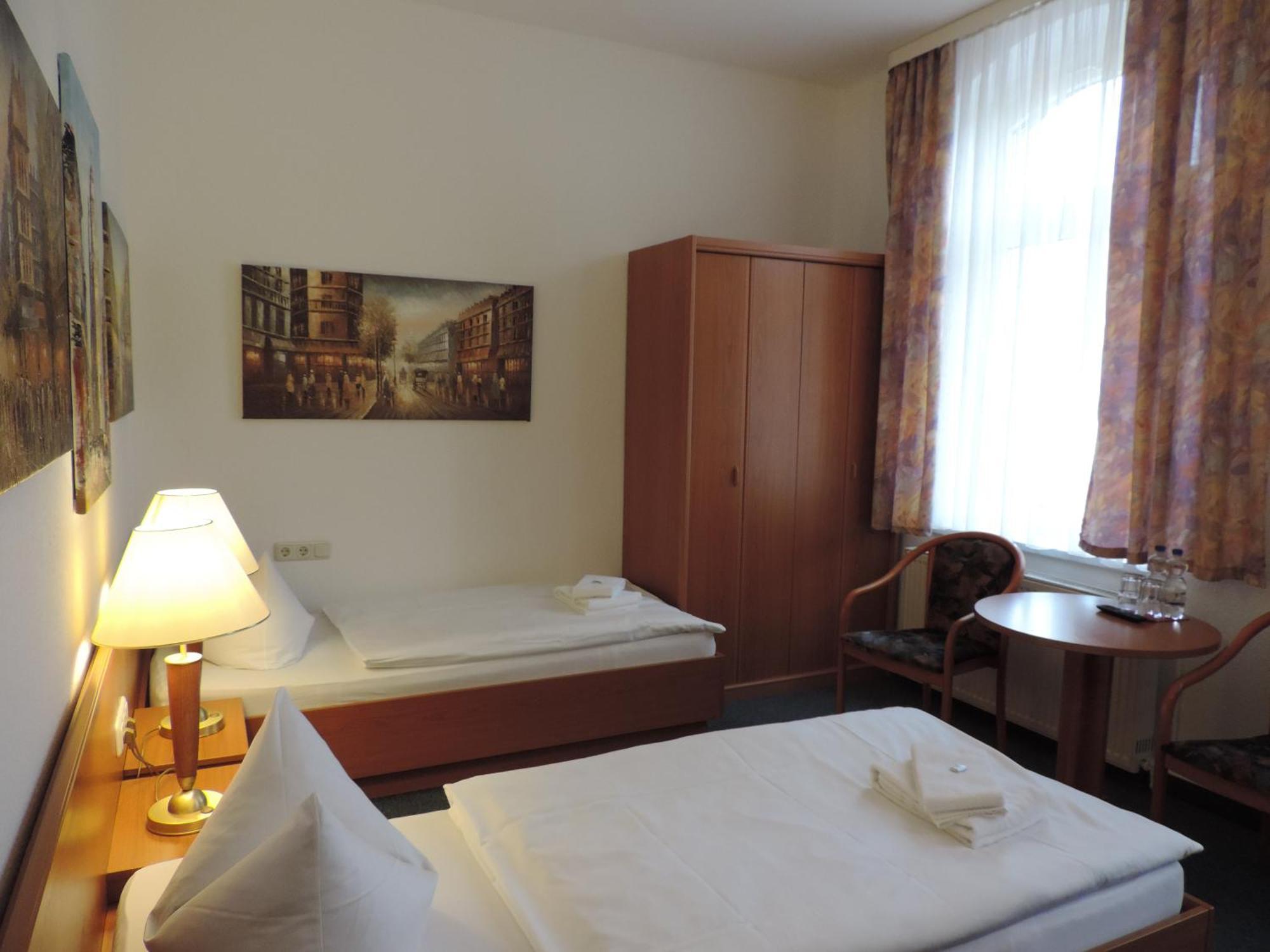 Hotel Carl Von Clausewitz Burg bei Magdeburg Phòng bức ảnh